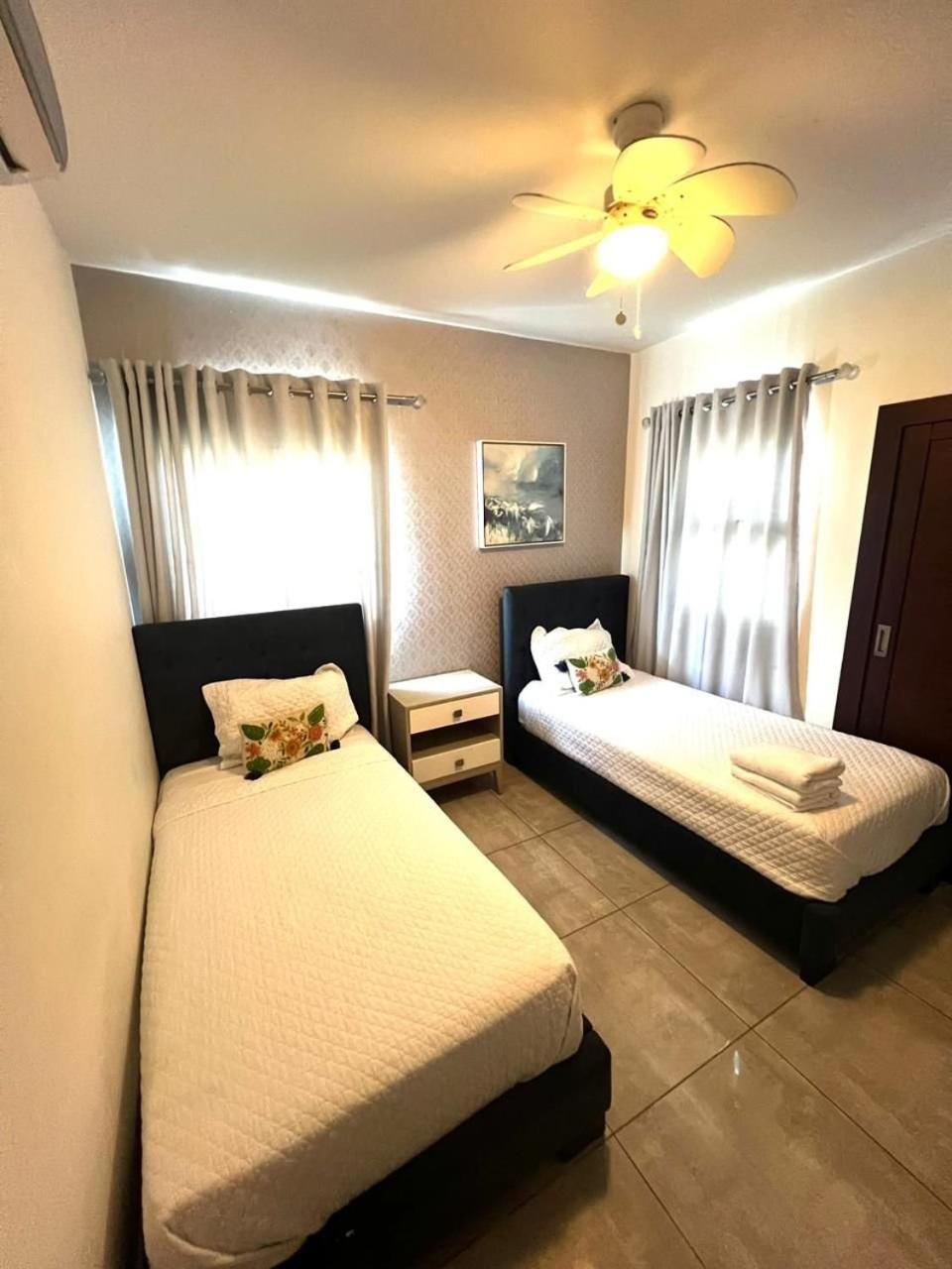 Soha Suites II Santiago De Los Caballeros Exterior photo